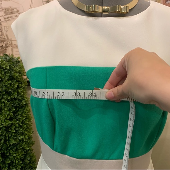 Color Block Dress - Picture 4 of 10